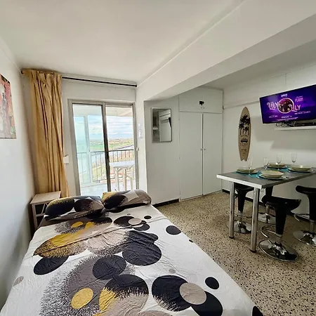 Apartment Awaydays - Karina - 1st Sea Line *