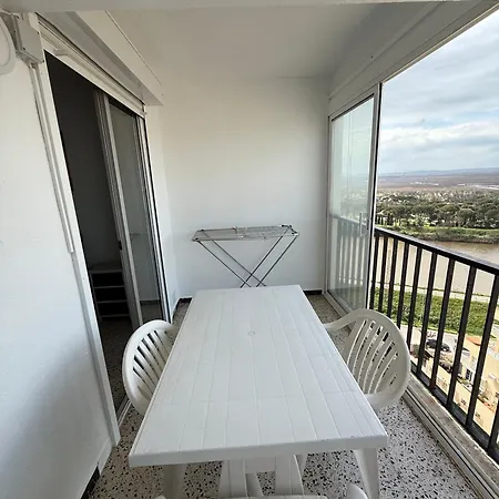 Apartment Awaydays - Karina - 1st Sea Line Empuriabrava