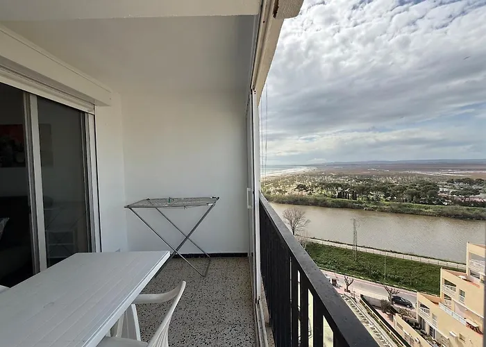 Apartment Awaydays - Karina - 1st Sea Line *