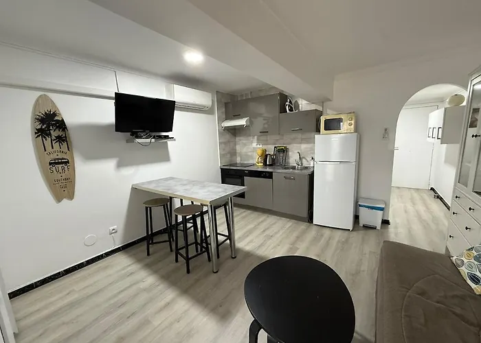 Apartment Awaydays - Karina - 1st Sea Line