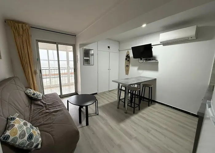 Apartment Awaydays - Karina - 1st Sea Line Empuriabrava
